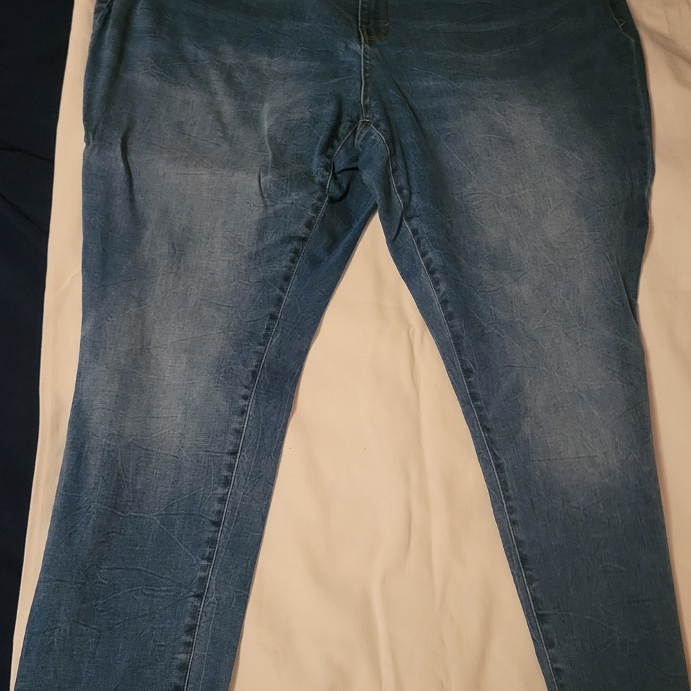 a.n.a Women's Skinny Jeans in Blue